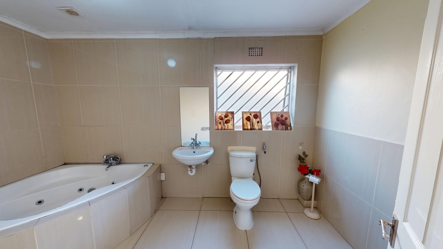 3 Bedroom Property for Sale in Strandfontein Western Cape